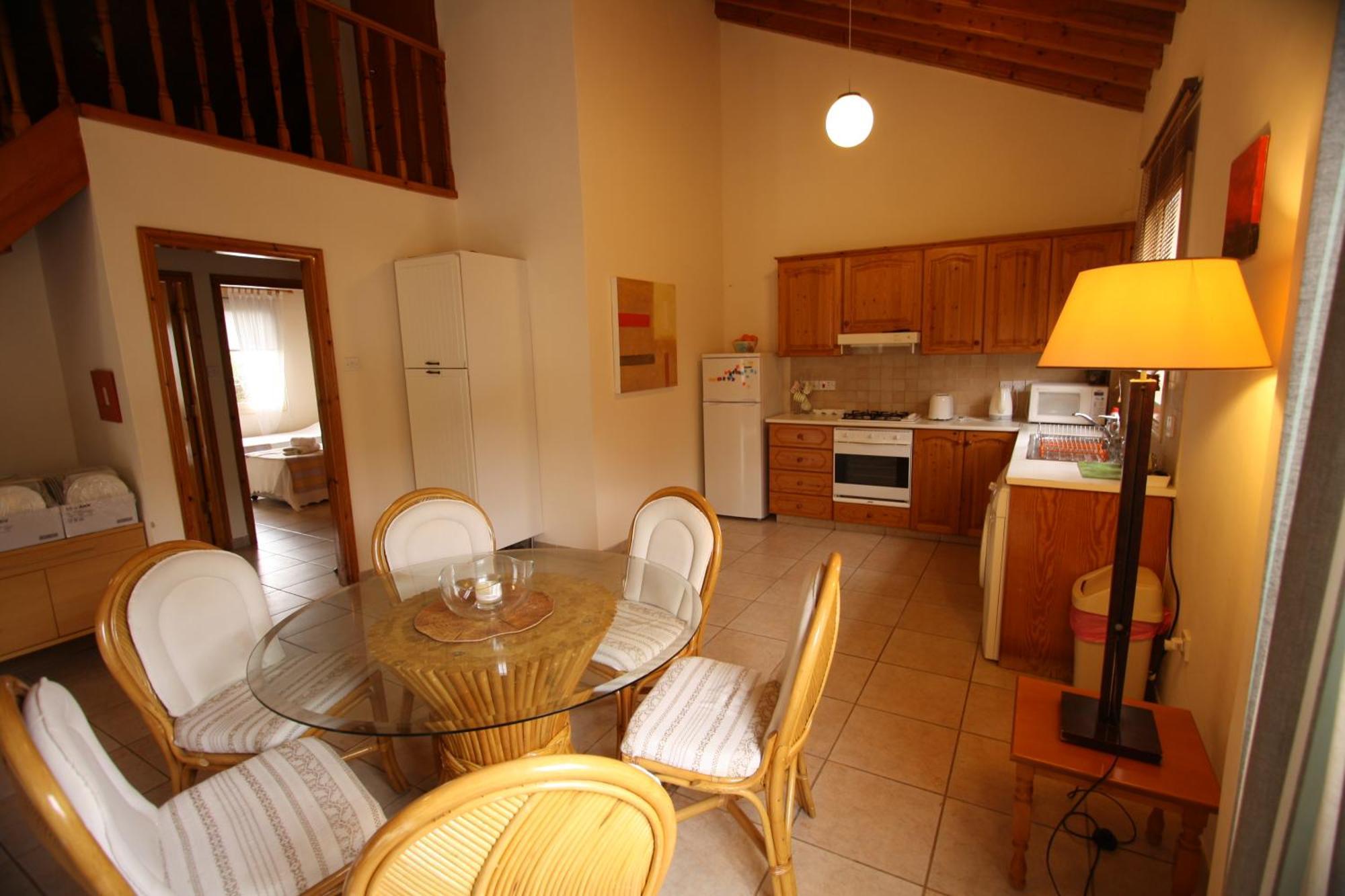 Swimmers' Paradise Pissouri Exterior foto